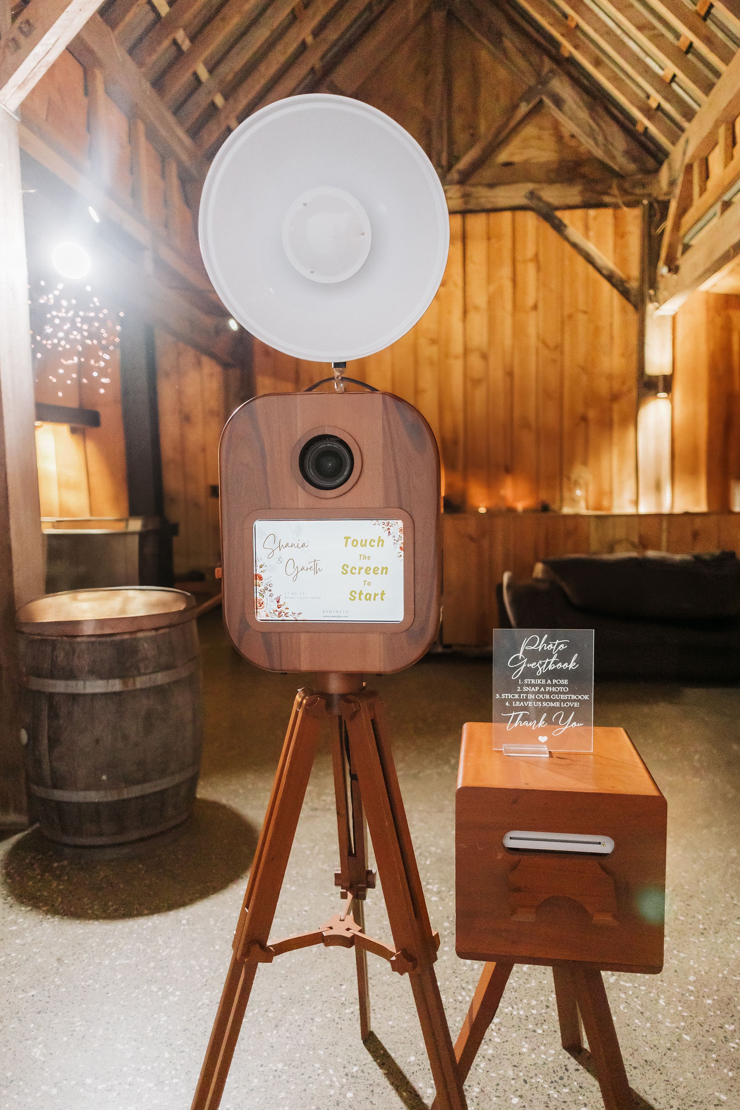 360 glam booth at an Auckland wedding