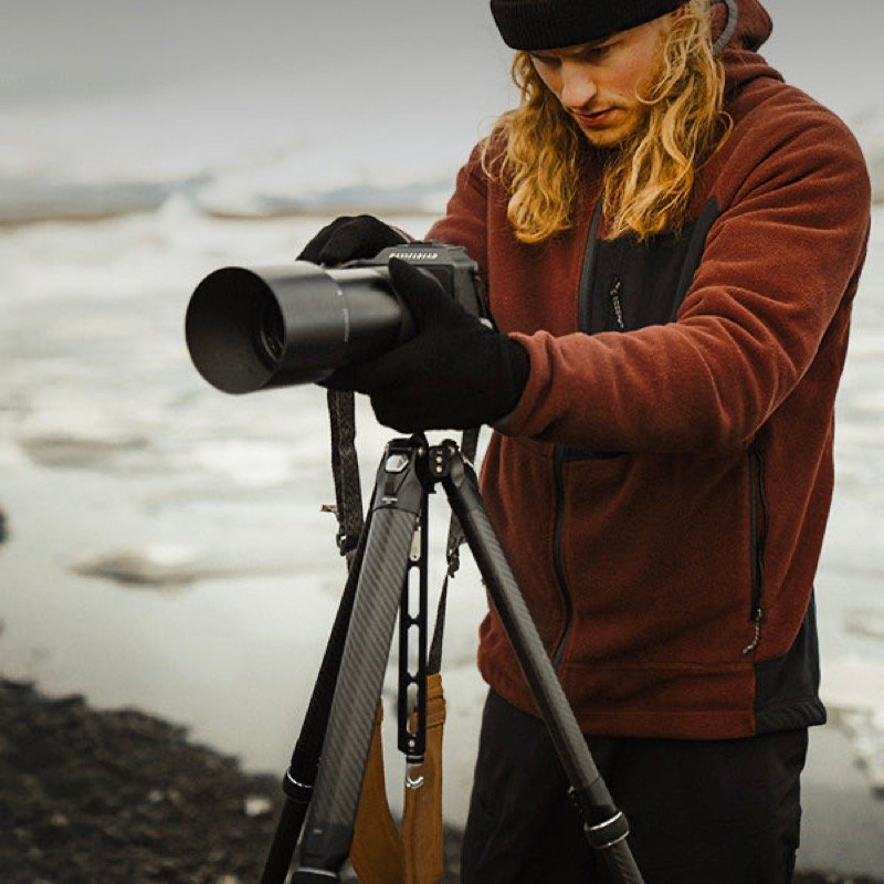 ULANZI travel tripod in use outdoors
